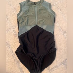 FIVE DANCEWEAR leotard green black youth YXL